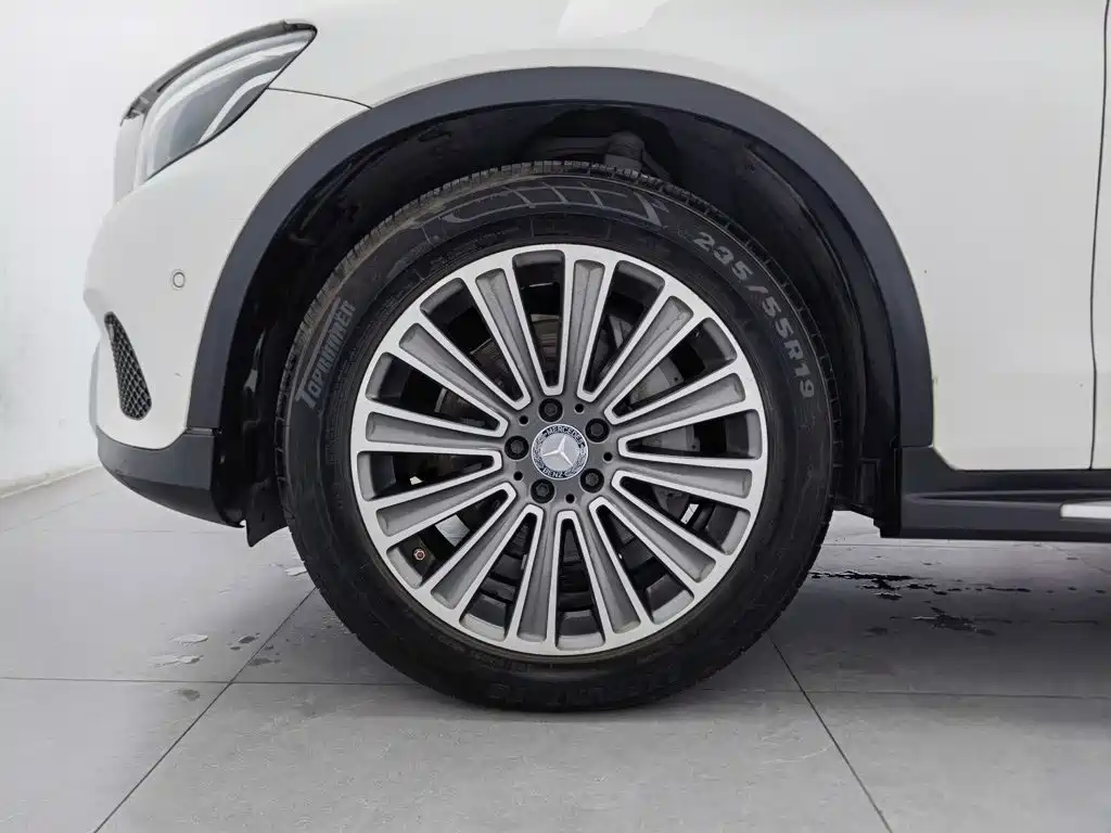 Mercedes-Benz GLC — миниатюра 17