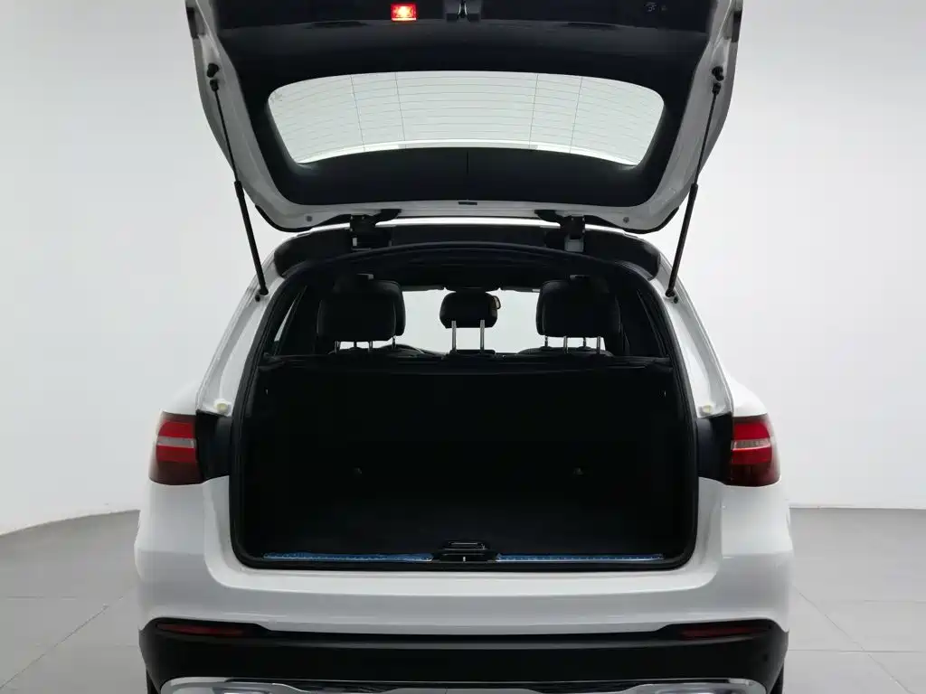 Mercedes-Benz GLC — миниатюра 16