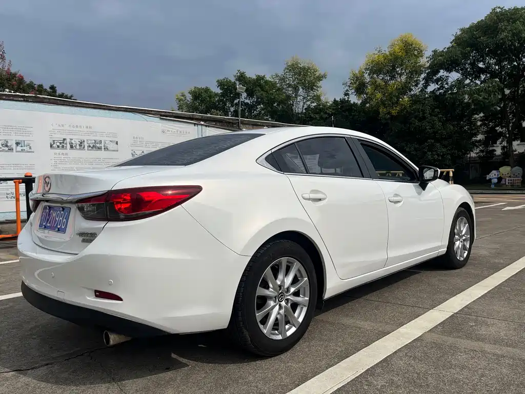 Mazda Atenza — миниатюра 5