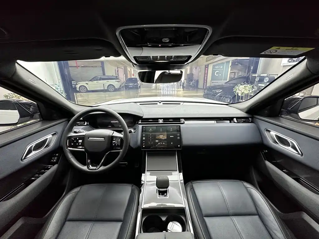 Land Rover Velar — миниатюра 11