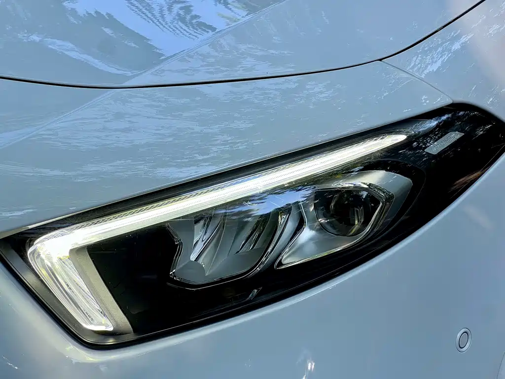 Mercedes-Benz A-Class — миниатюра 3