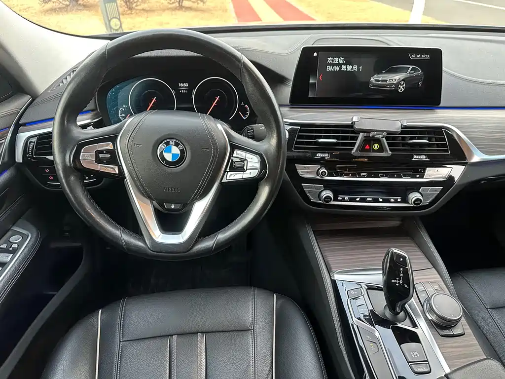 BMW 6 GT 2019 630i Luxury