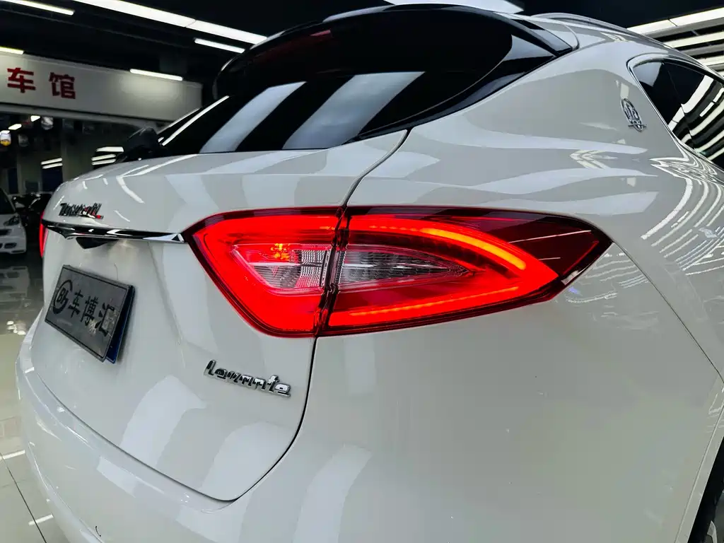 Maserati Levante — миниатюра 20