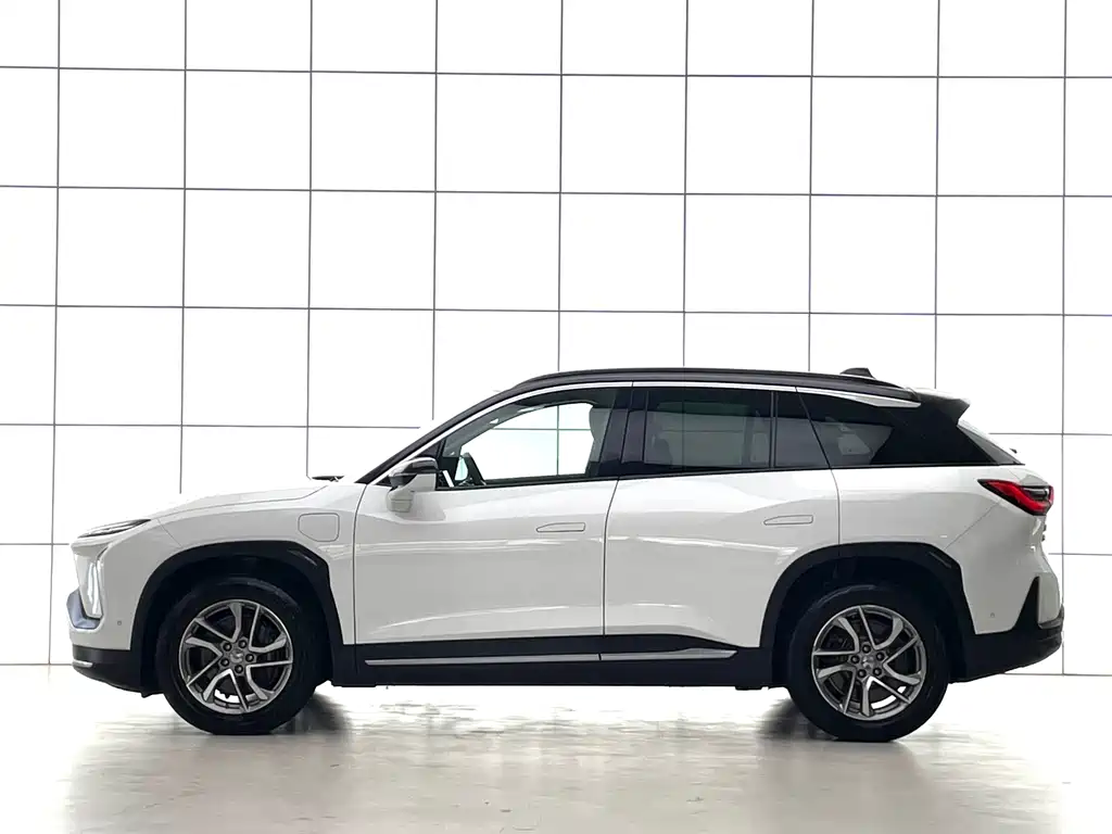 NIO ES6 — миниатюра 4
