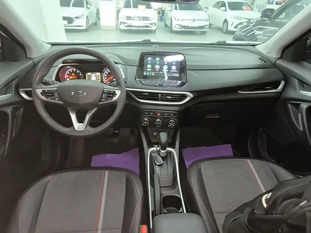 Chevrolet Trax — миниатюра 10