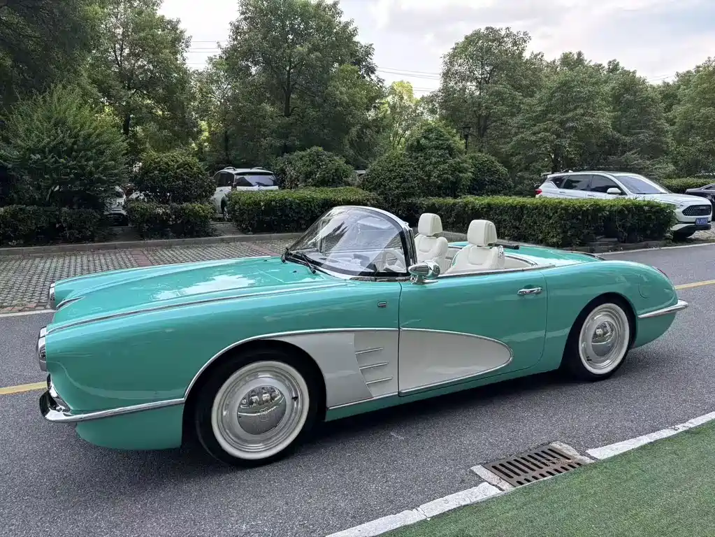 SONGSAN MOTORS SS DOLPHIN