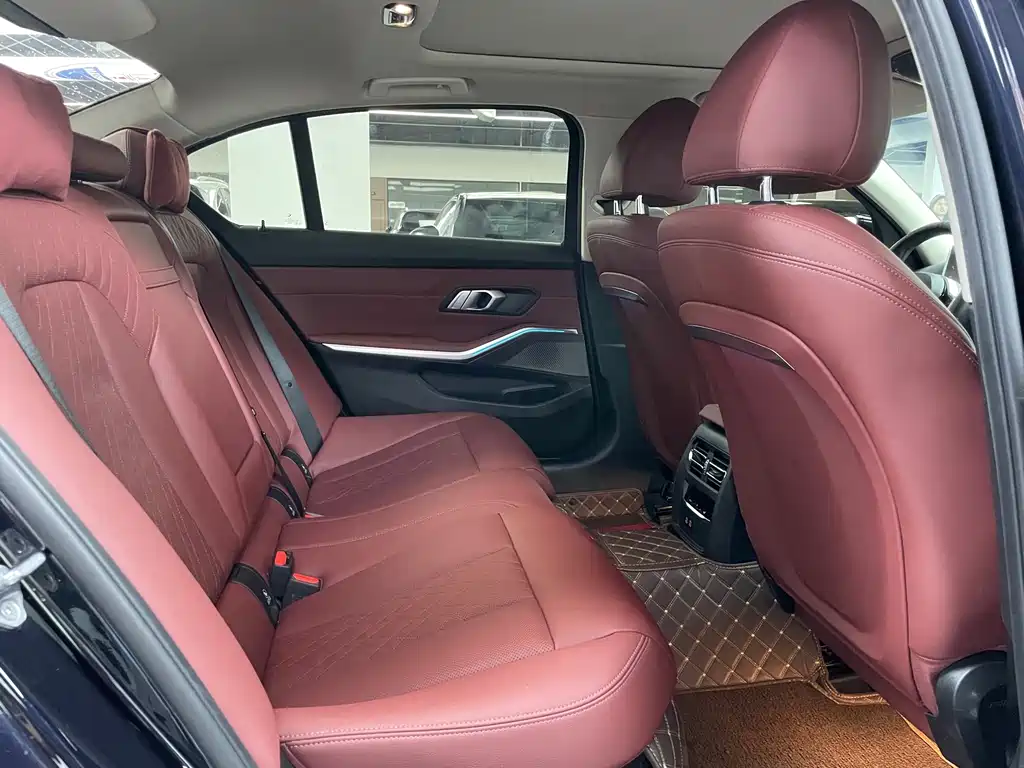 BMW 3 Series — миниатюра 14
