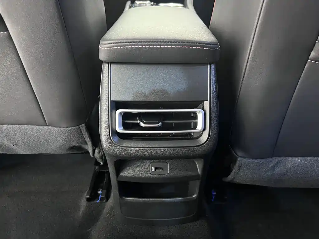 Changan Eado — миниатюра 15