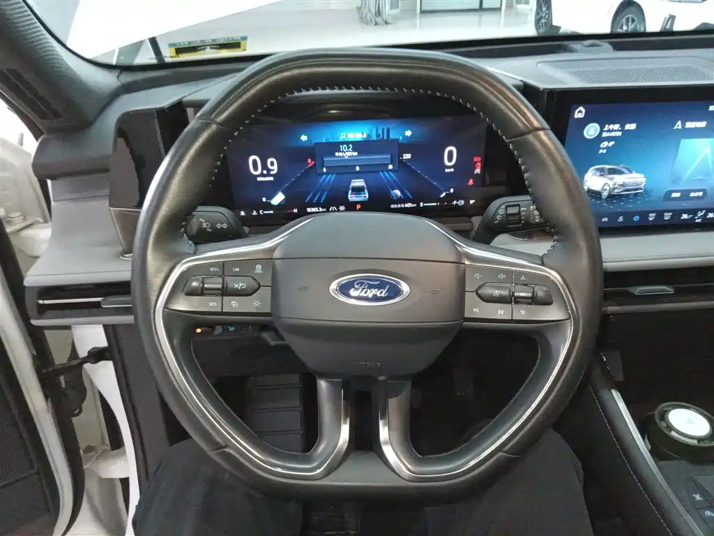 Ford Edge 2023 L 2.0T EcoBoost мест Fashion