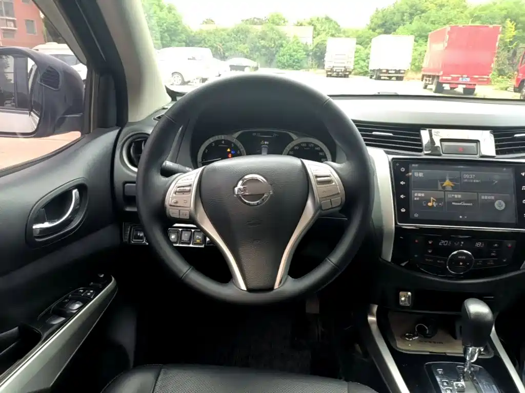 Nissan Terra — миниатюра 11