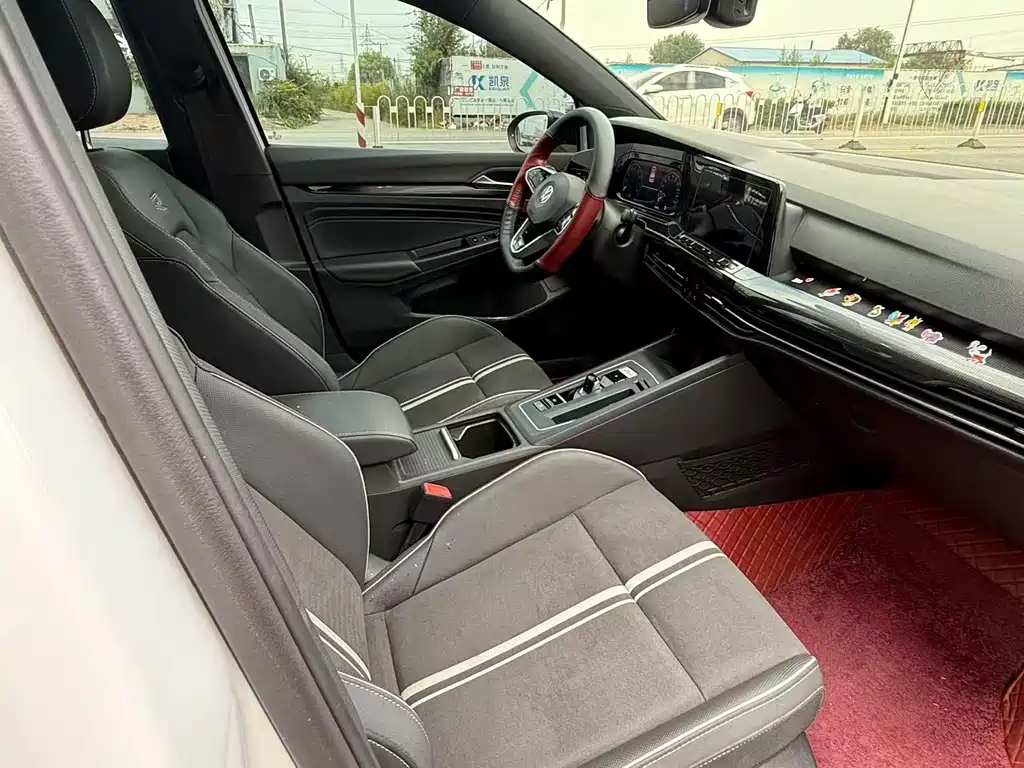 Volkswagen Golf — миниатюра 10