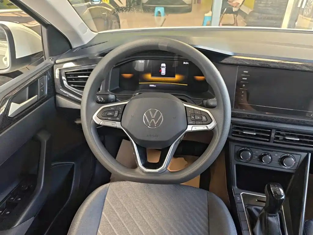 Volkswagen Lavida — миниатюра 11