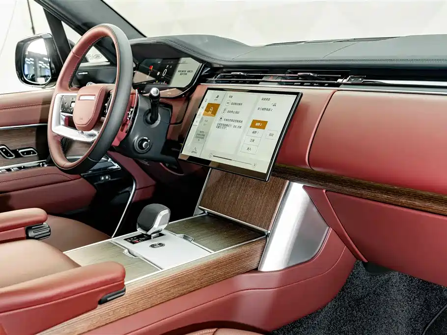 Land Rover Range Rover — миниатюра 17