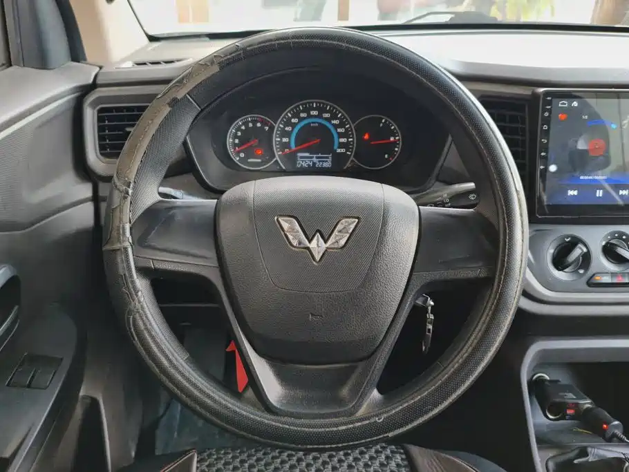 Wuling Hongguang V — миниатюра 15