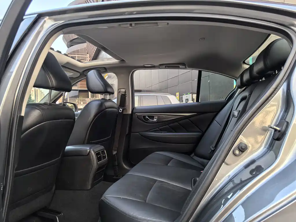 Infiniti Q50L — миниатюра 8