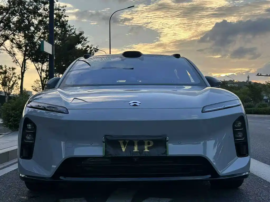 NIO ET5T — миниатюра 2