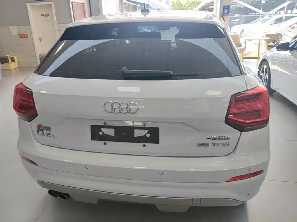 Audi Q2L — миниатюра 6