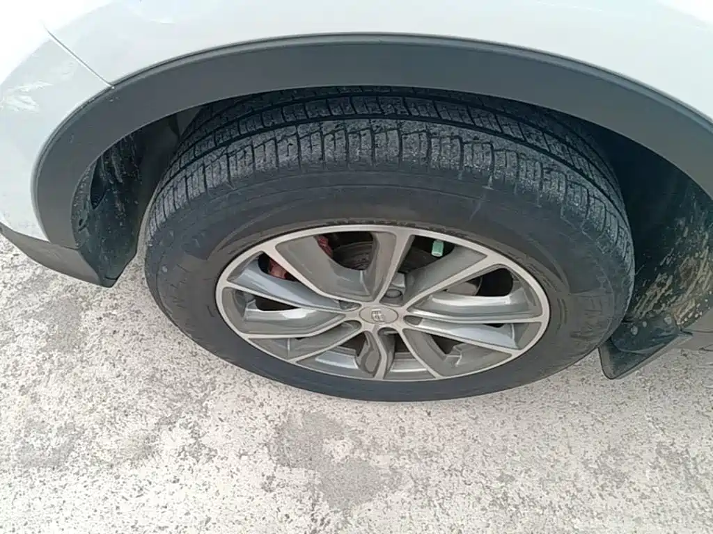Geely Boyue — миниатюра 23