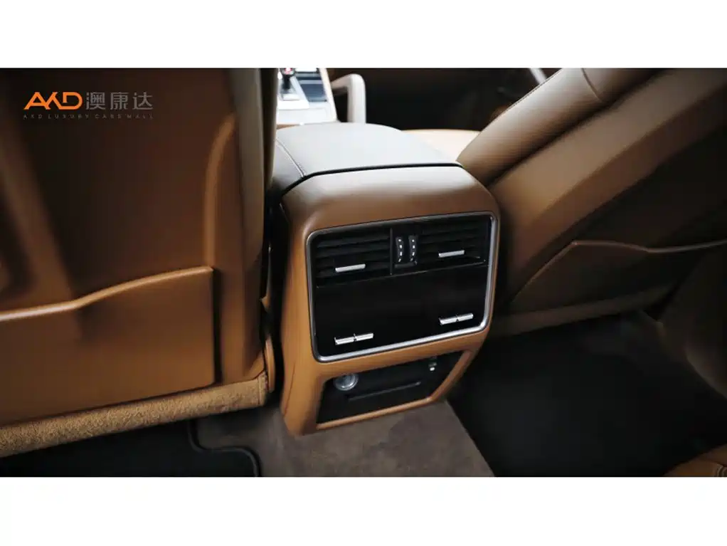 Porsche Cayenne — миниатюра 9
