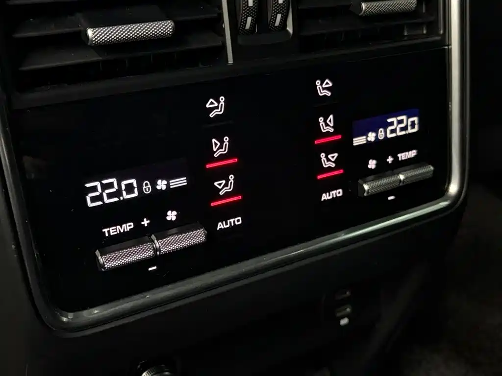 Porsche Cayenne — миниатюра 19