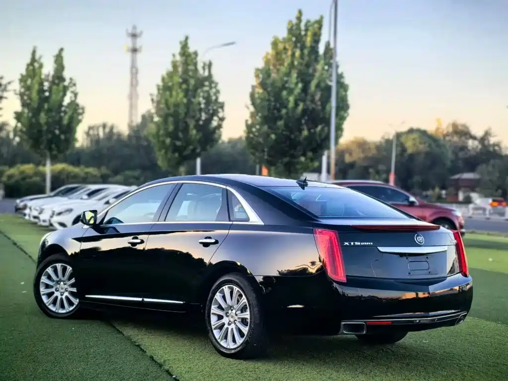 Cadillac XTS — миниатюра 6