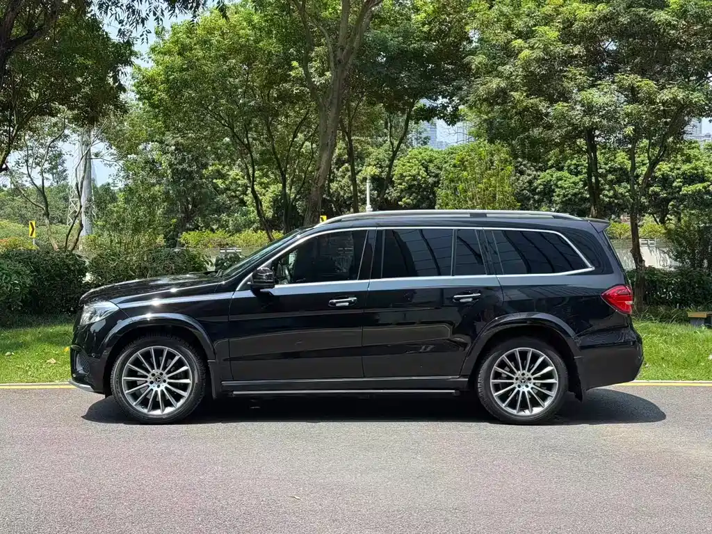 Mercedes-Benz GLS — миниатюра 5