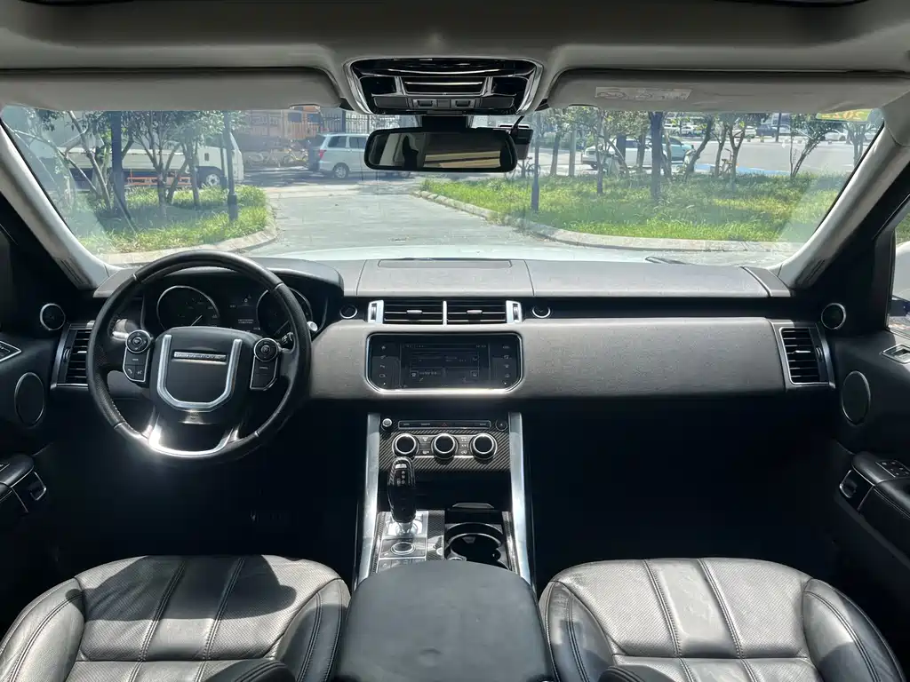 Land Rover Sport — миниатюра 5