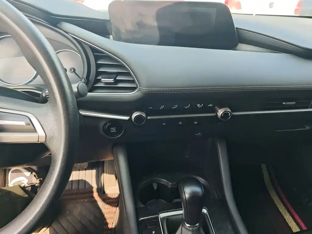 Mazda 3 Axela — миниатюра 6