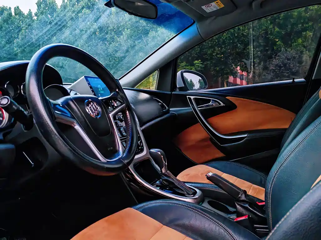 Buick Excelle — миниатюра 22
