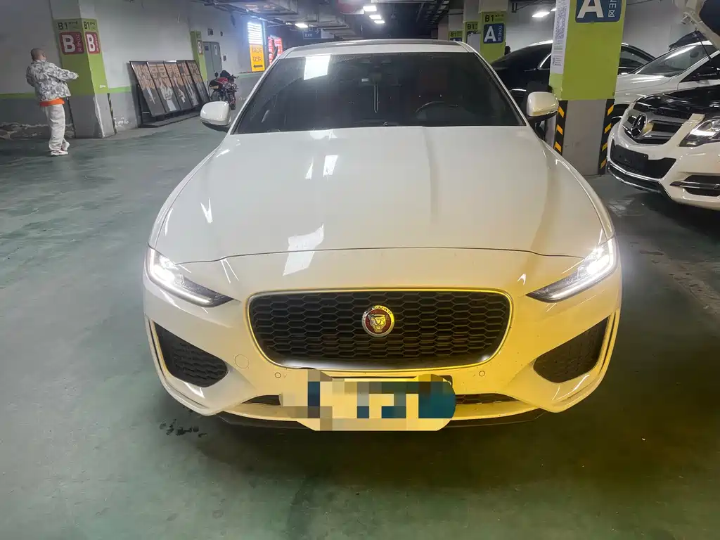 Jaguar XEL — миниатюра 2
