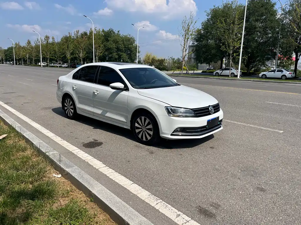 Volkswagen Sagitar — миниатюра 3