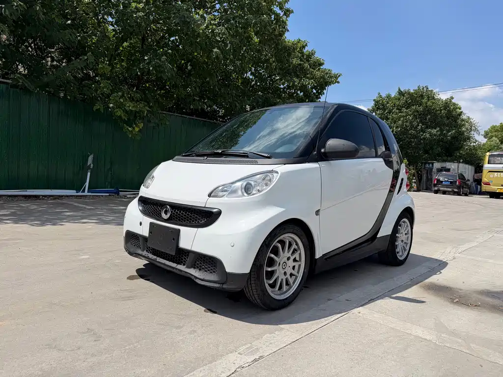 smart Smart Fortwo — миниатюра 2