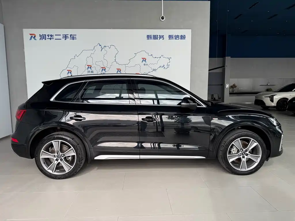 Audi Q5L — миниатюра 3