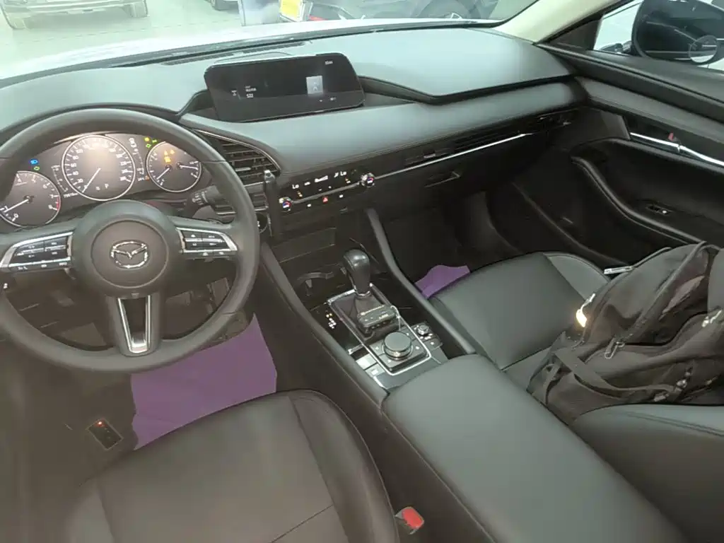 Mazda 3 Axela — миниатюра 13