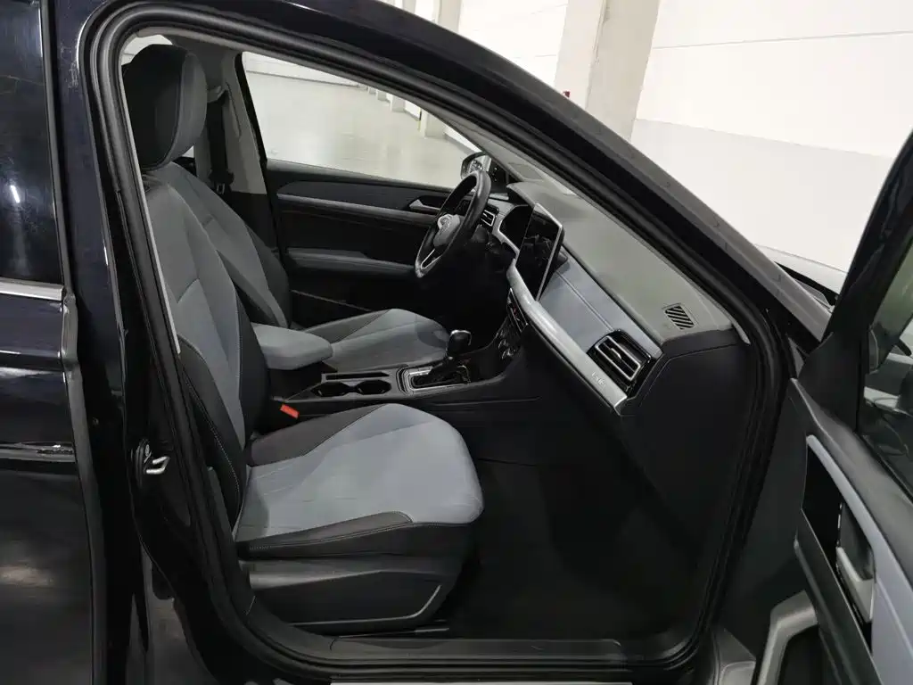 Volkswagen Lavida — миниатюра 23
