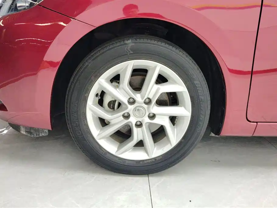 Nissan Tiida 2021 1.6L CVT