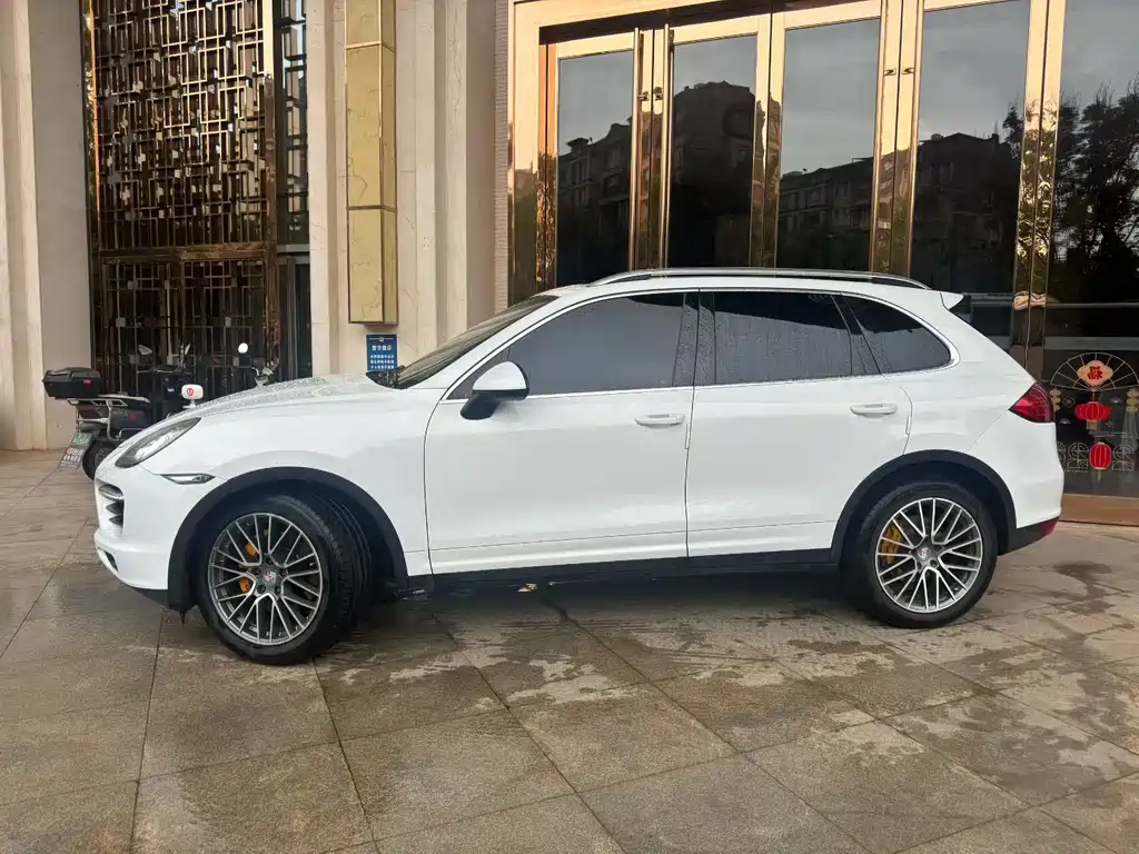 Porsche Cayenne 2013 Cayenne 3.0T