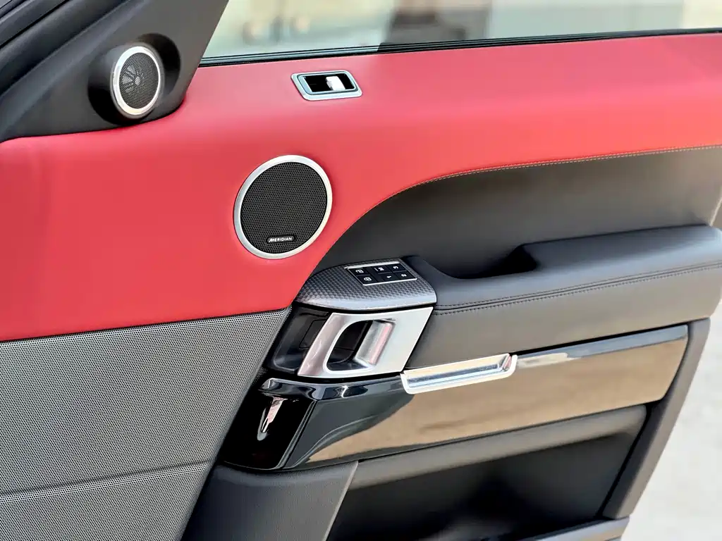 Land Rover Sport — миниатюра 18
