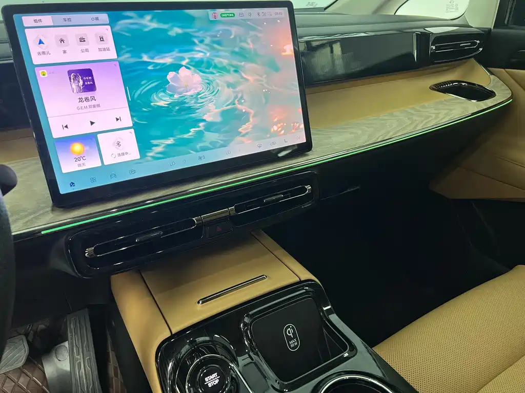 GAC Motor Trumpchi E8 PHEV — миниатюра 10