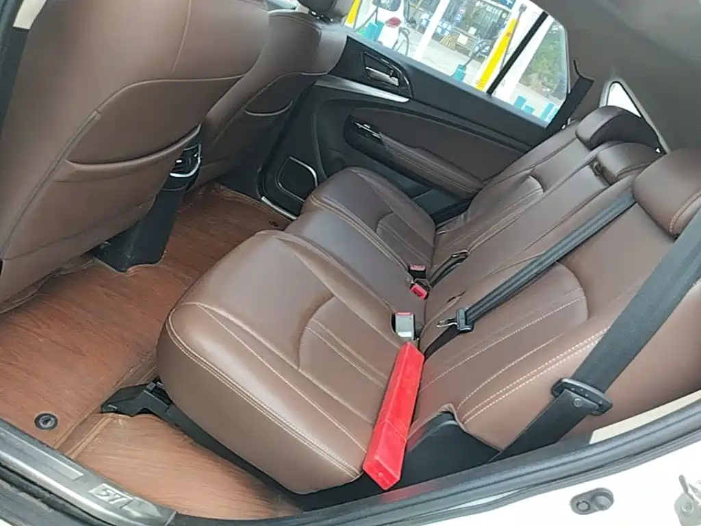 BYD S7 — миниатюра 17