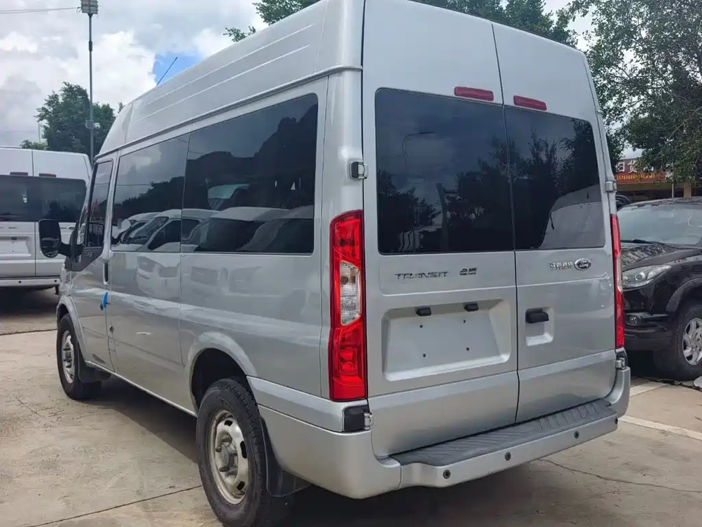 Ford Transit Custom — миниатюра 7