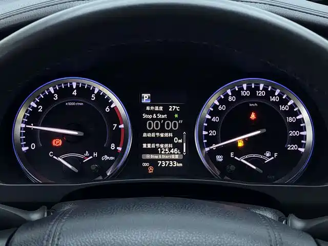 Toyota Highlander 2021 2.0T Luxury 7 мест