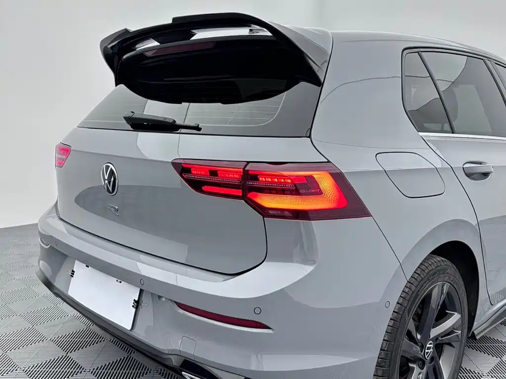 Volkswagen Golf — миниатюра 9