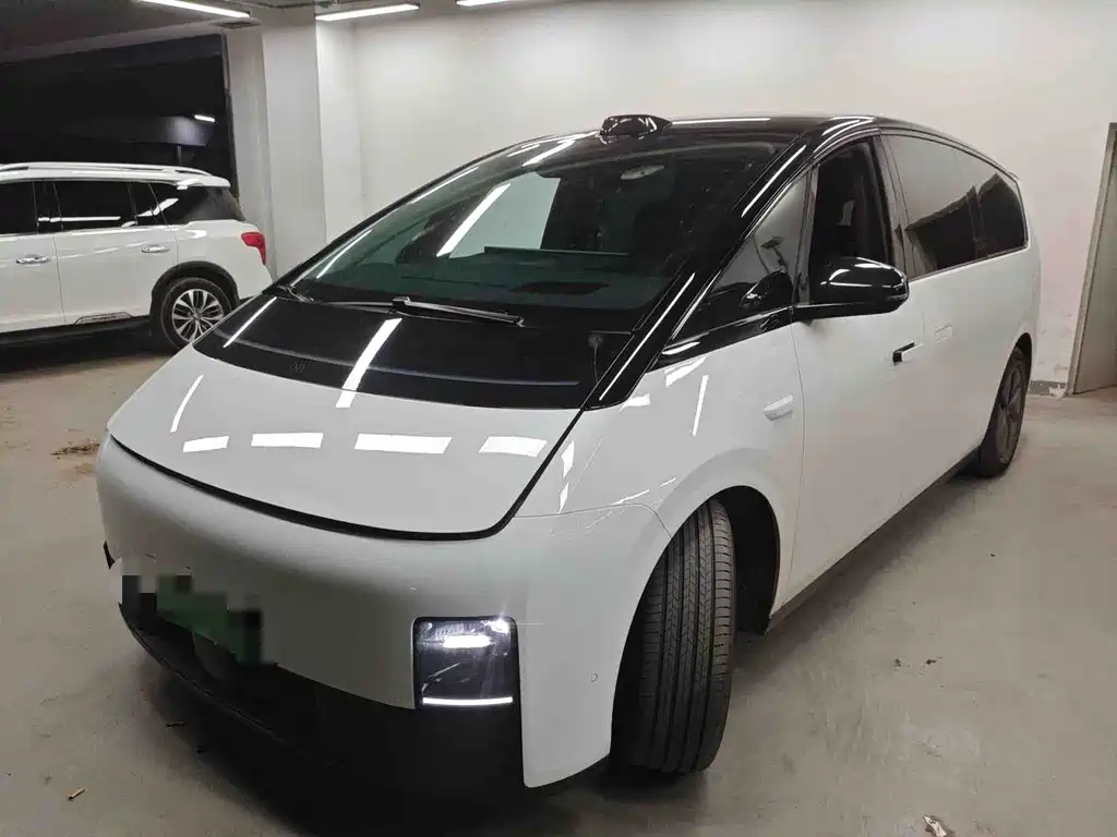 Li Auto Li MEGA