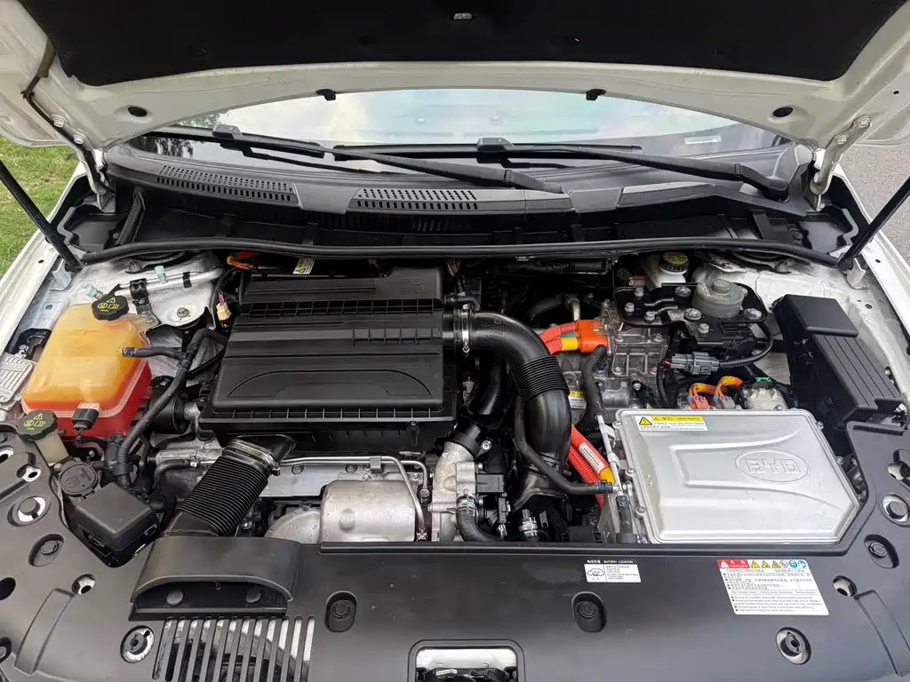 BYD Qin NEV — миниатюра 17