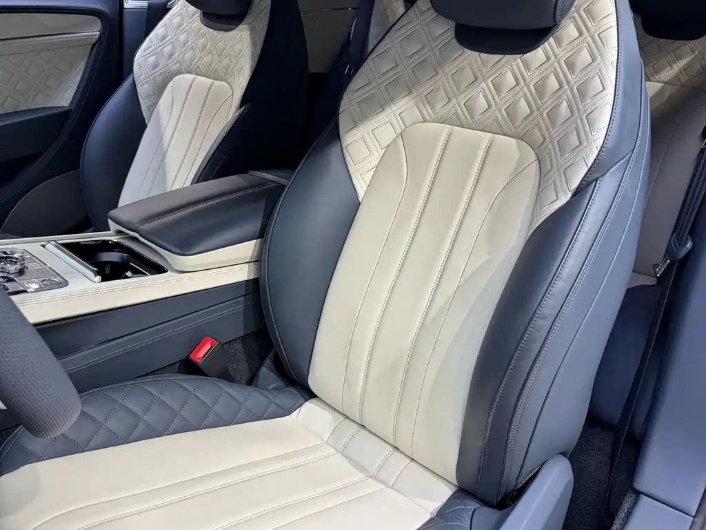 Bentley Continental — миниатюра 10