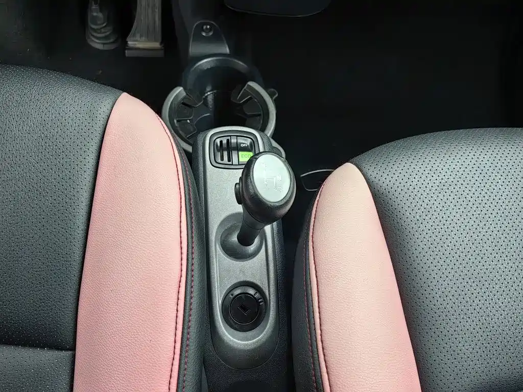 smart Smart Fortwo — миниатюра 13