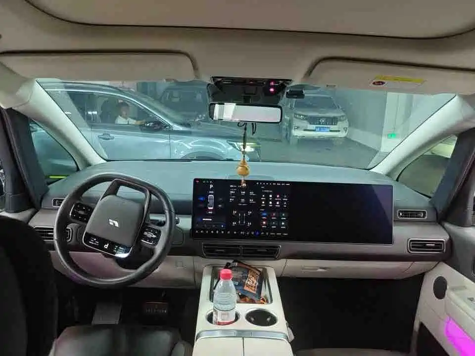 Li Auto Li MEGA — миниатюра 7