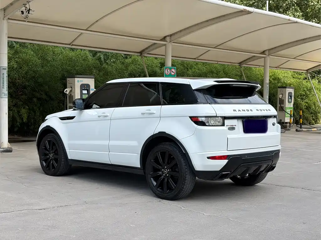 Land Rover Evoque (Import) — миниатюра 12