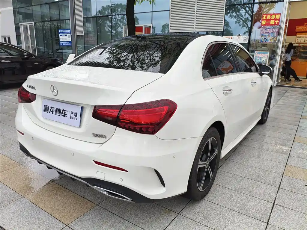 Mercedes-Benz A-Class — миниатюра 8